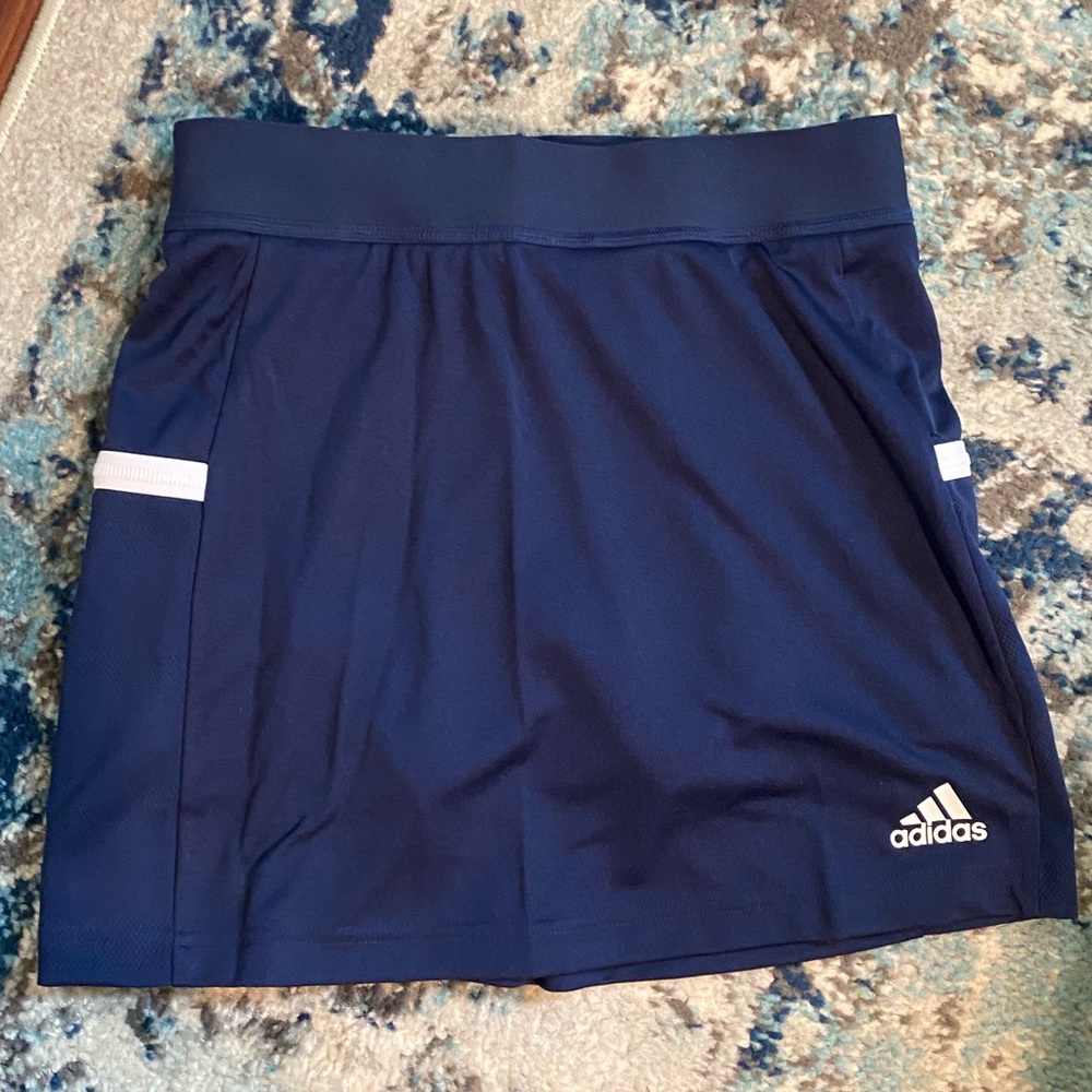 Adidas Navy Tennis / Golf Skirt NWT Built-In Shorts Climalite XS